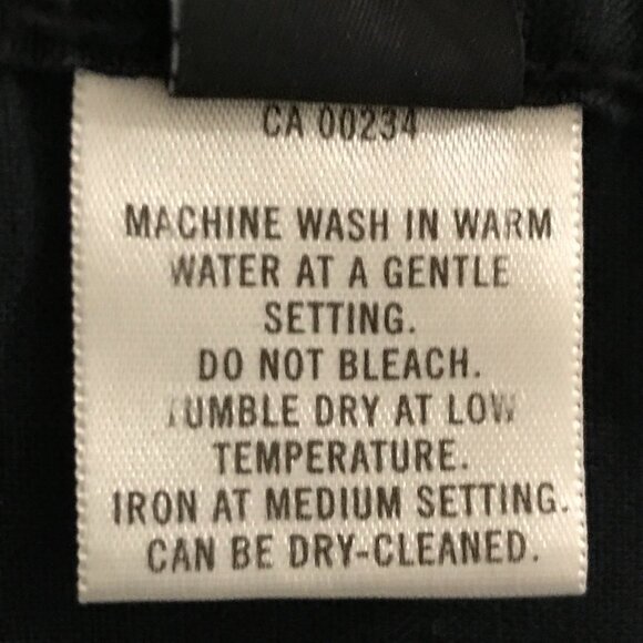 Safari‑Inspired Jones New York Linen Button‑Up – Thick Black Linen- Relaxed Fit - Picture 4 of 5